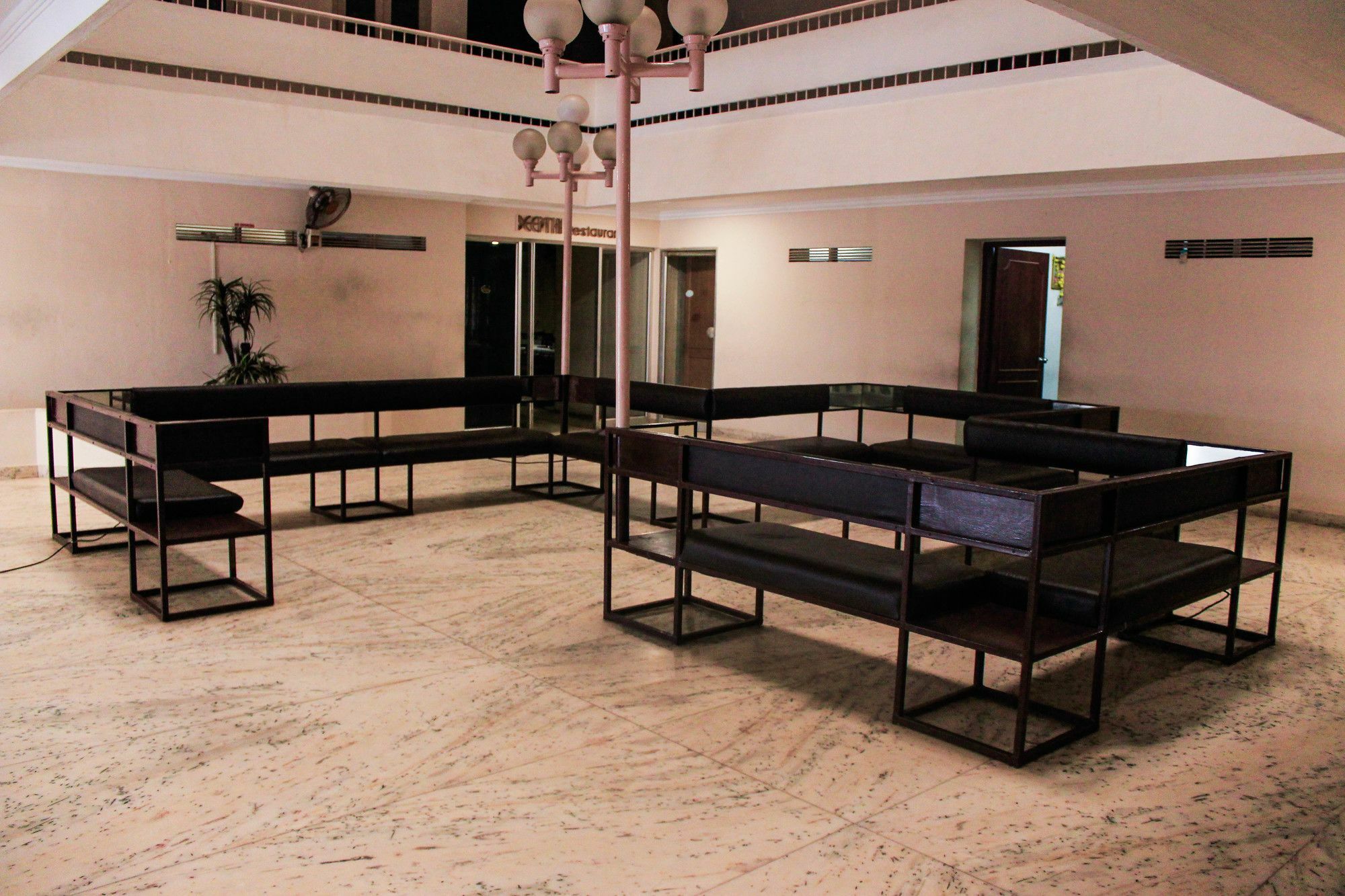 Hotel Keerthi Thiruvananthapuram Exterior foto